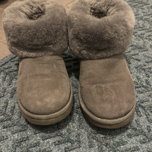 UGG Womens Classic Mini Fluff Boot - Picture 7 of 7